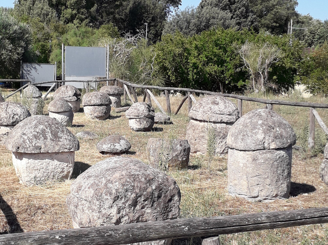 Necropolis of Tarquinia-塔尔奎尼亚必去景点