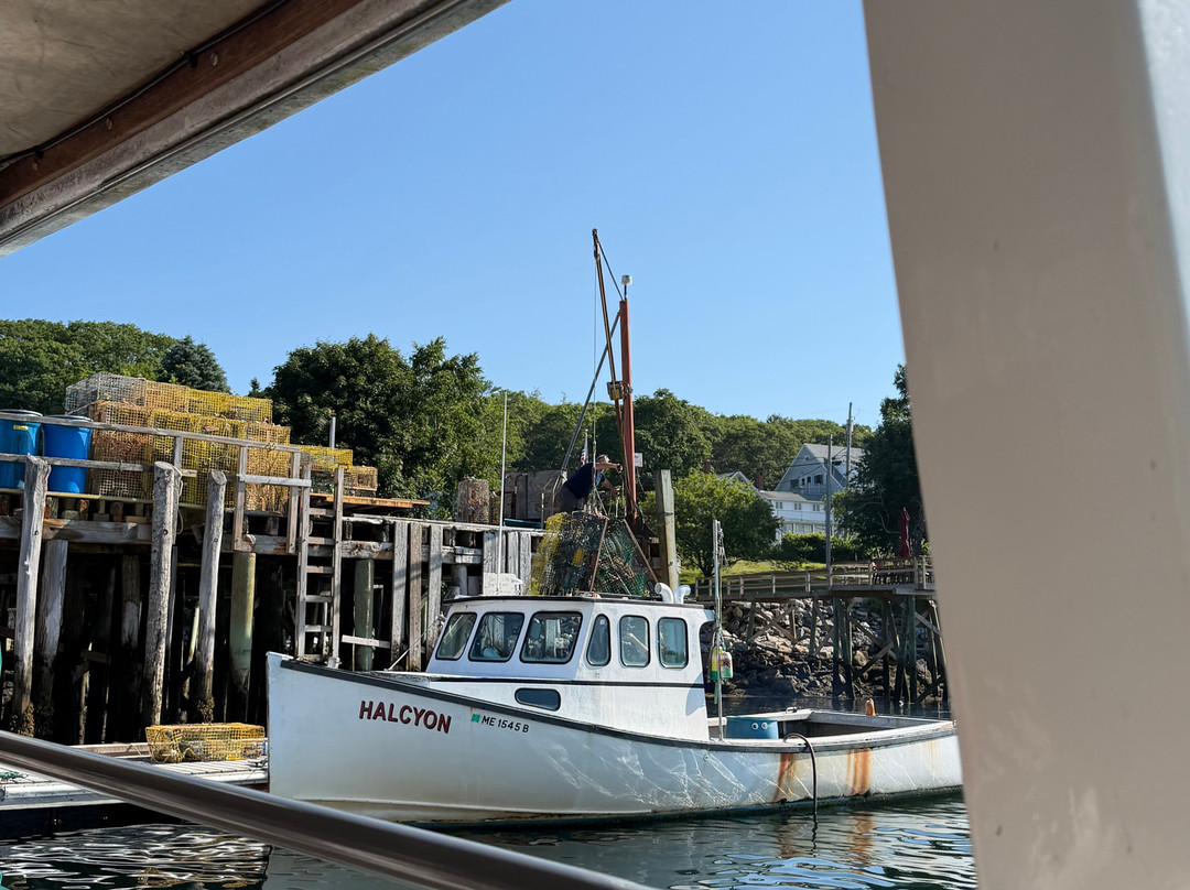 Hardy Boat Cruises-New Harbor必去景点