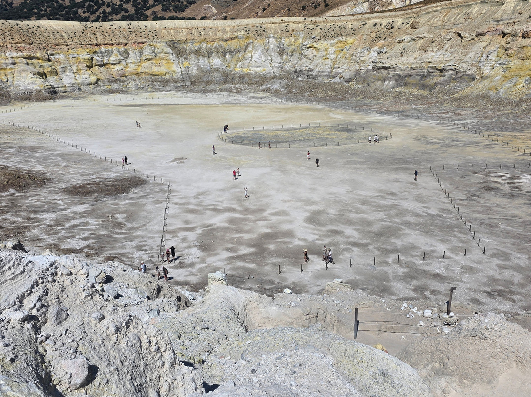 Stefanos Crater The Volcano-Nisiros必去景点
