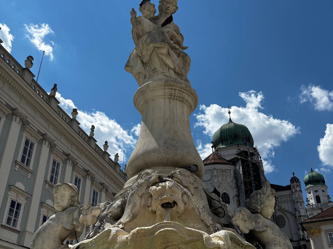 Marienbrunnen-帕绍必去景点