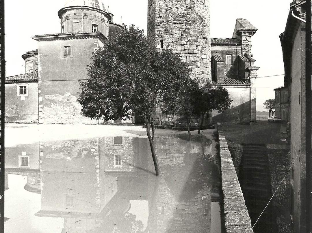 Torre Civica Dodecagonale-Amelia必去景点