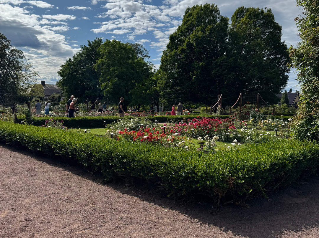 Rosenlunds Rosarium-延雪平必去景点