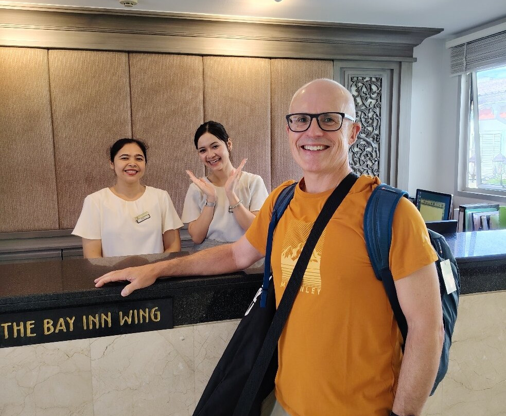 普吉岛凯特睿海湾酒店主图