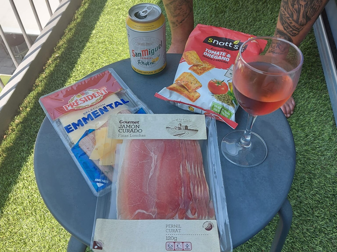 GHT萨利拉酒店主图