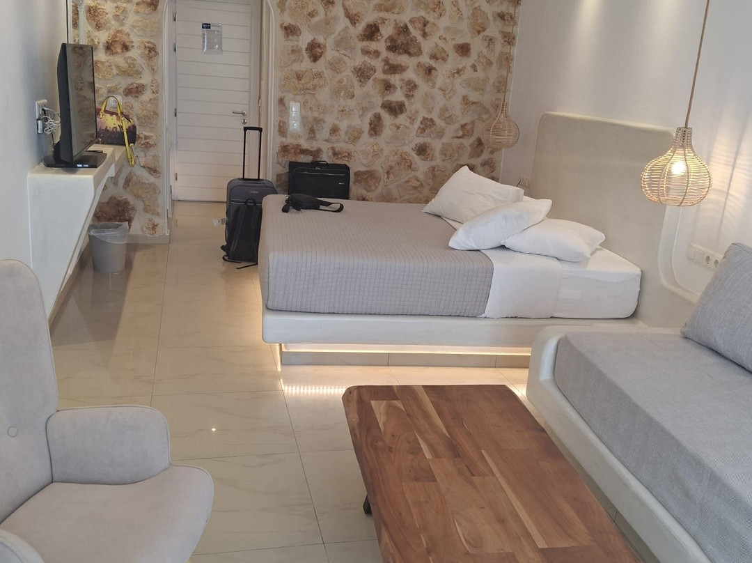 Seaclub Naxos Grand主图