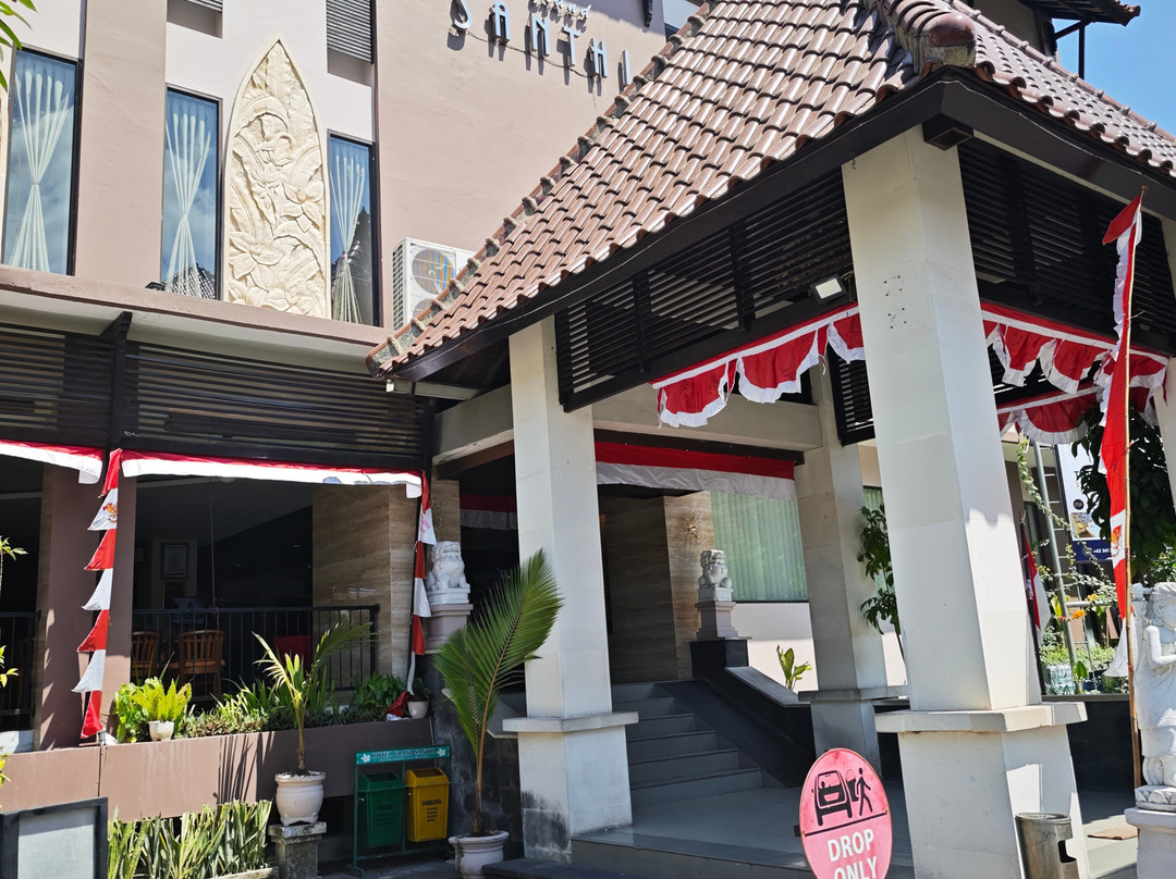 桑蒂大酒店主图
