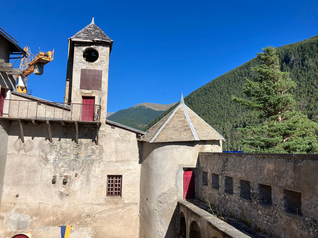 Fort Queyras-Chateau Ville Vieille必去景点
