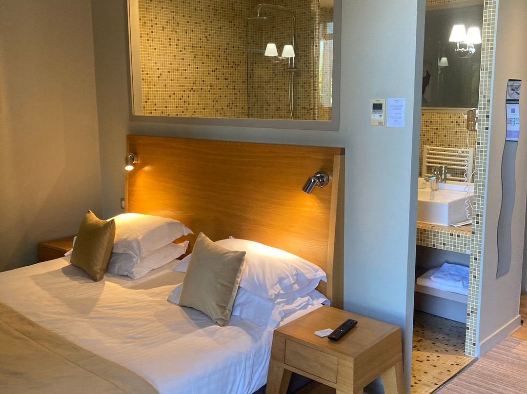 城堡 SPA 酒店主图