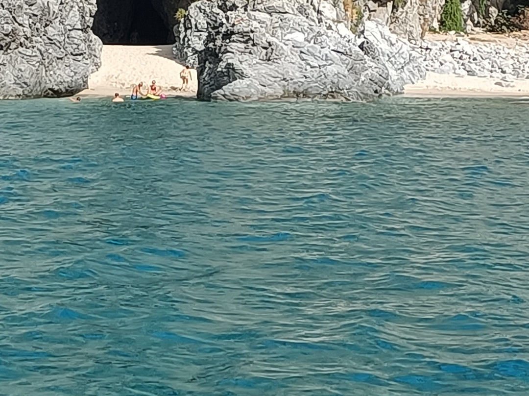 SEAFLY Noleggio Gommoni & Barche Escursioni Flyboard Sport Acquatici Volo in Deltaplano-Badolato Marina必去景点