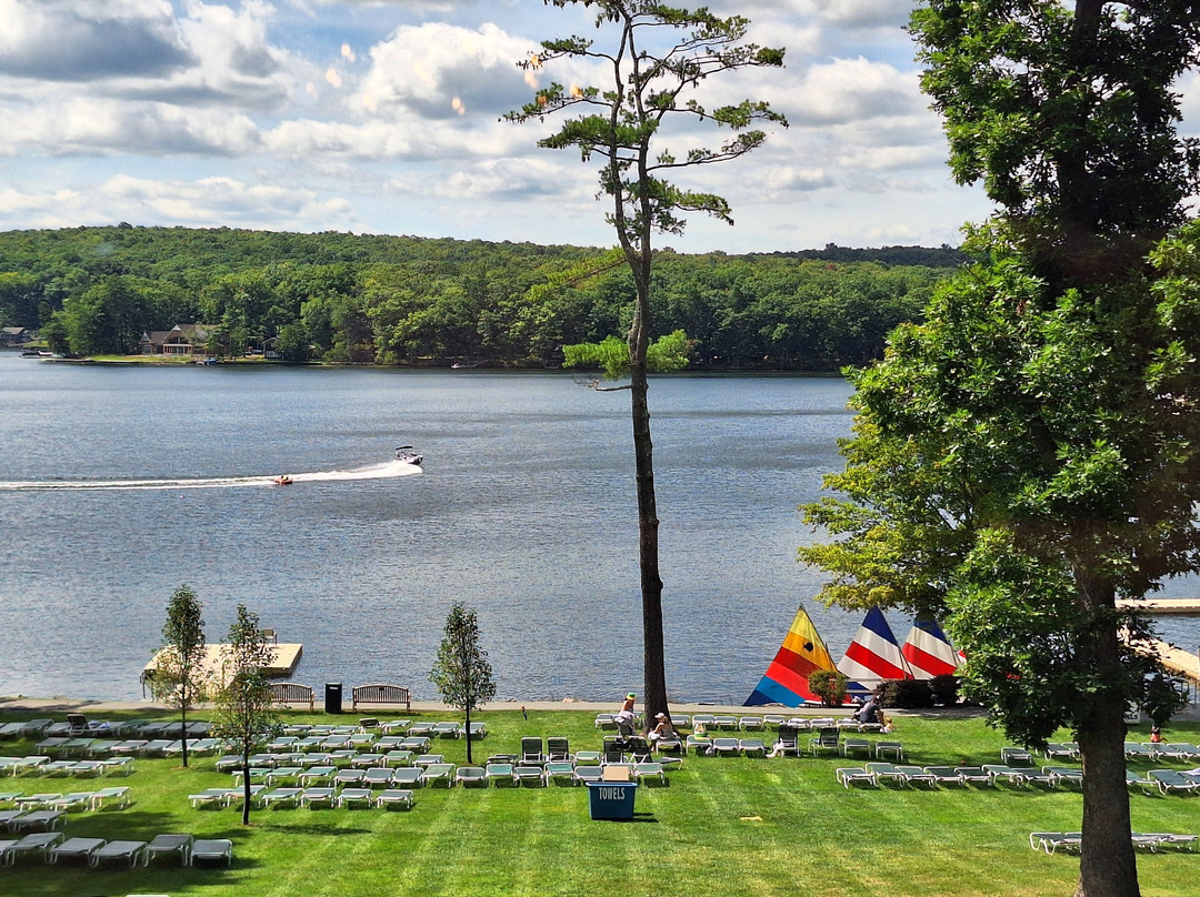 Woodloch Resort主图