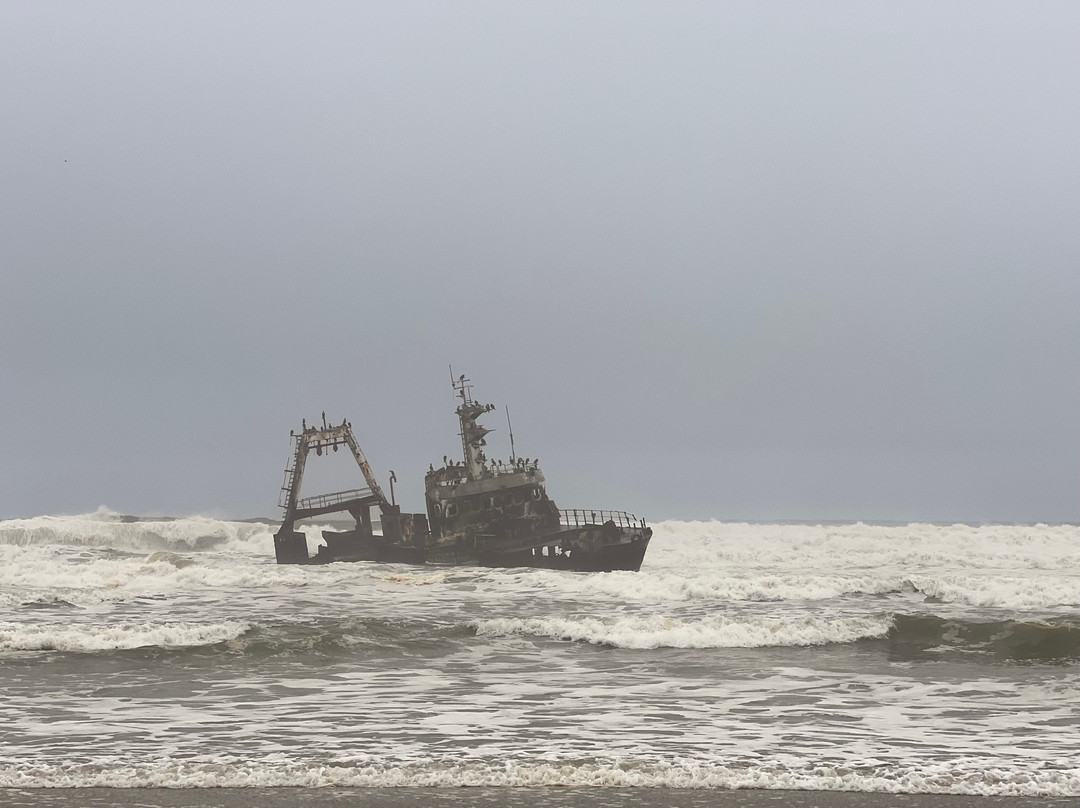 Zeila Shipwreck-Henties Bay必去景点