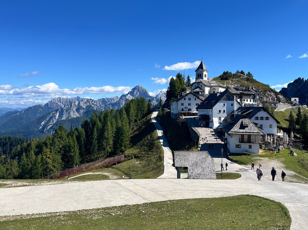 La Cima Cacciatore dal monte Lussari-Tarvisio必去景点