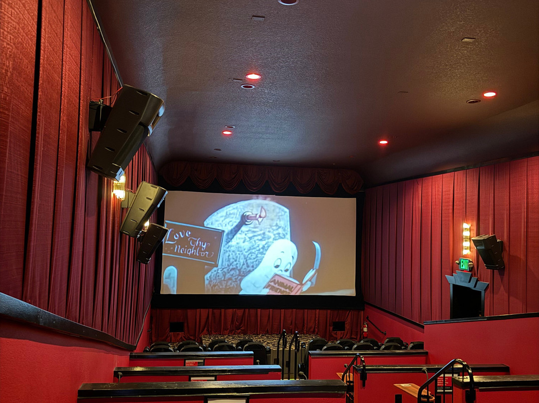 Rio Theatre-Sweet Home必去景点