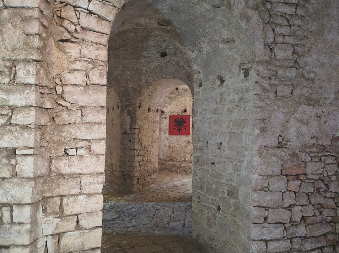 Porto Palermo Castle-Himare必去景点