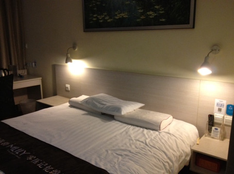 汉庭酒店(北京丽都广场将台西地铁站店)主图