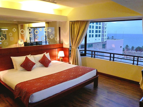 亚洲天堂酒店主图