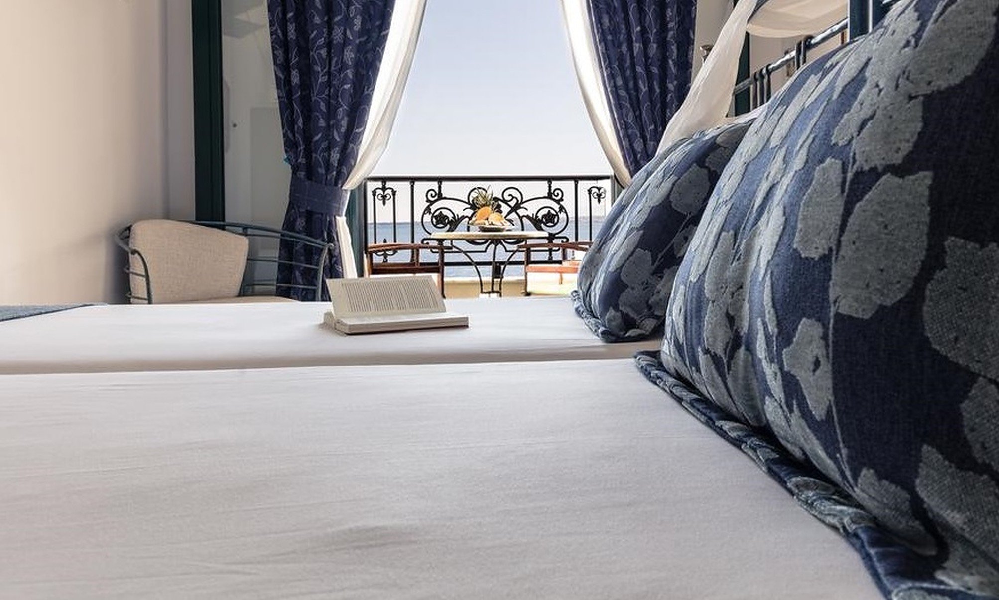 Dionysos Hotel-官方