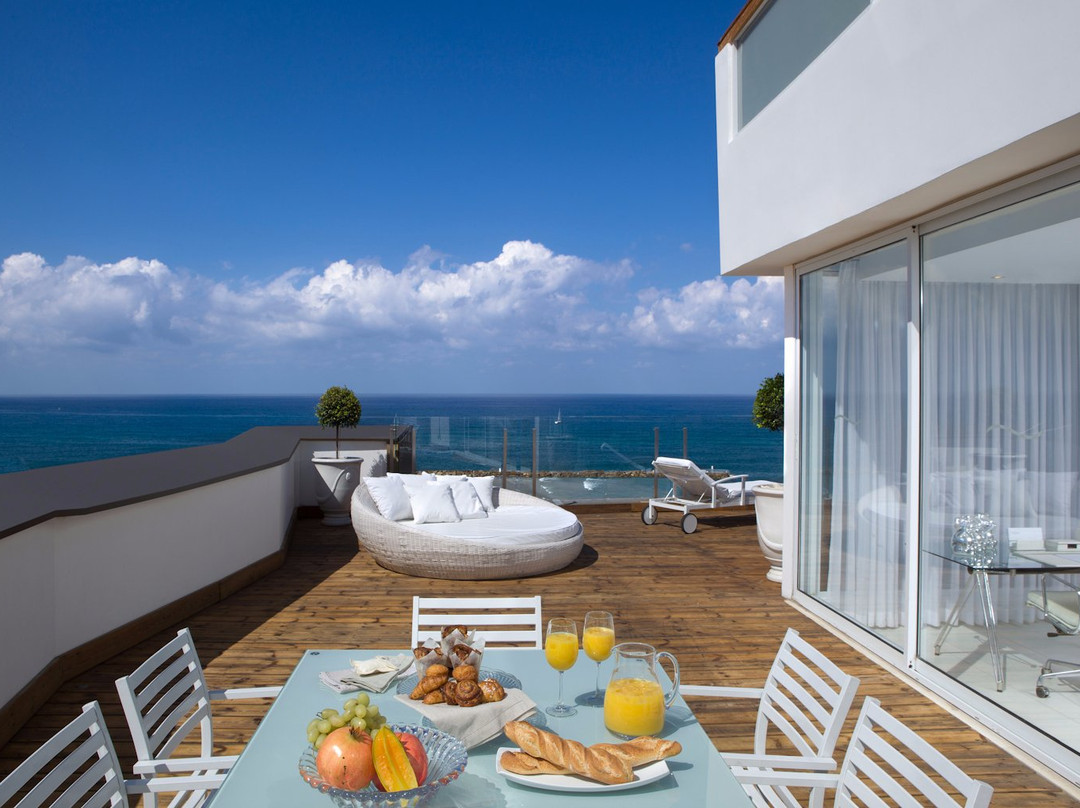 Alexander Tel Aviv Hotel