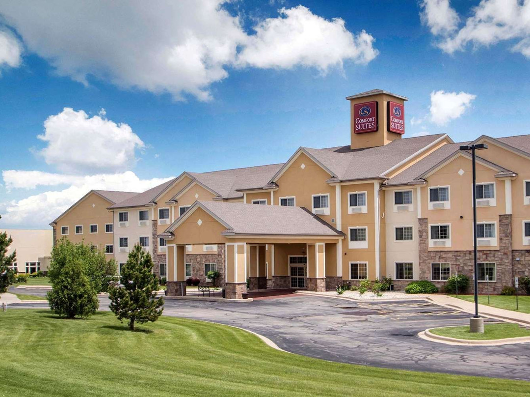 Comfort Suites Johnson Creek Conference Center主图