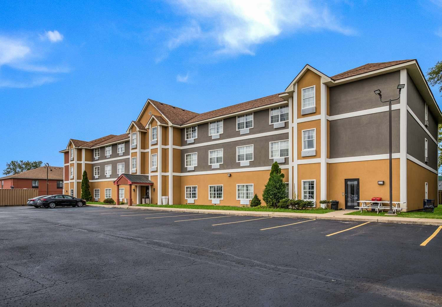 Americas Best Value Inn & Suites Three Rivers-官方