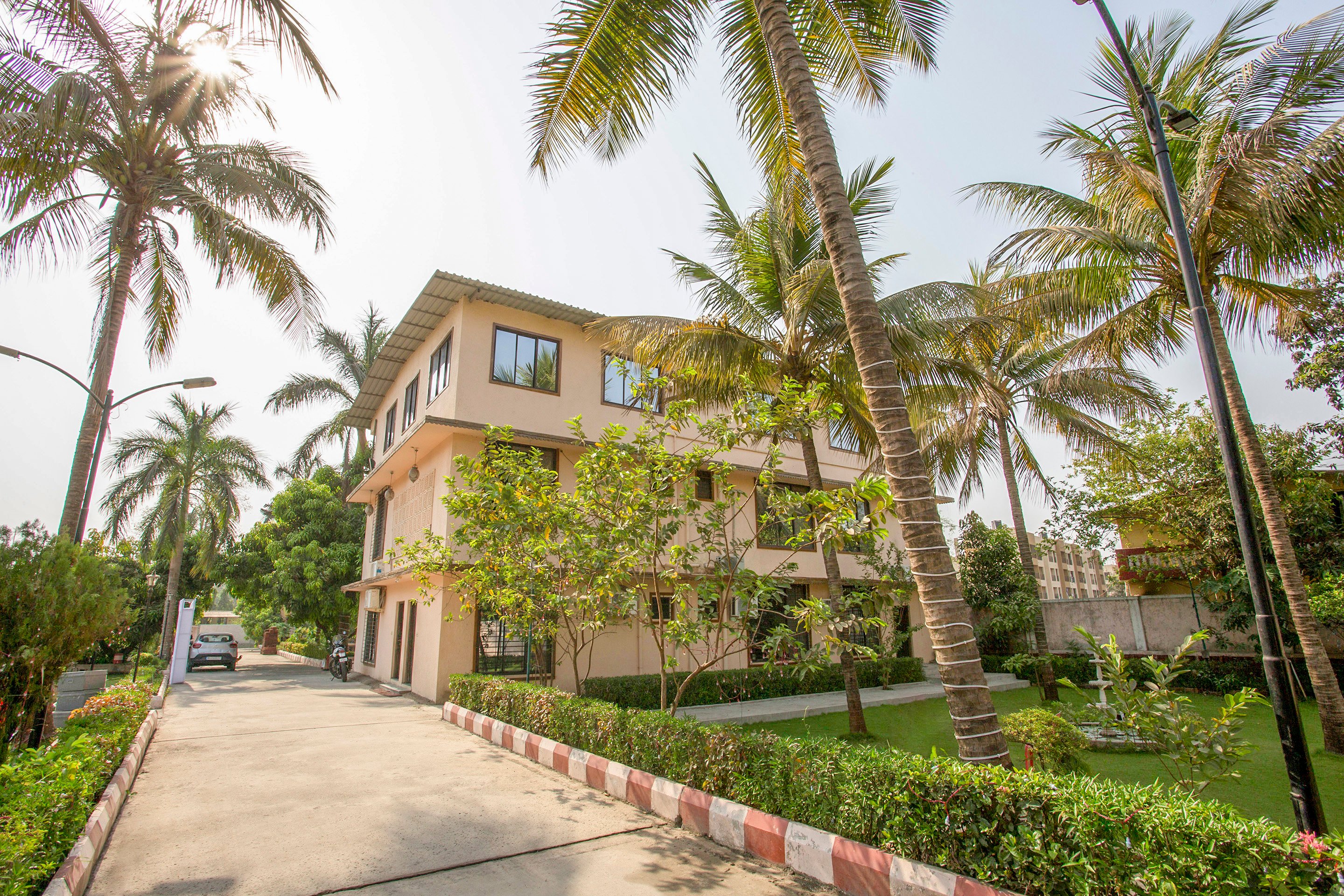 Pushp Vatika Resort & Lawns-官方