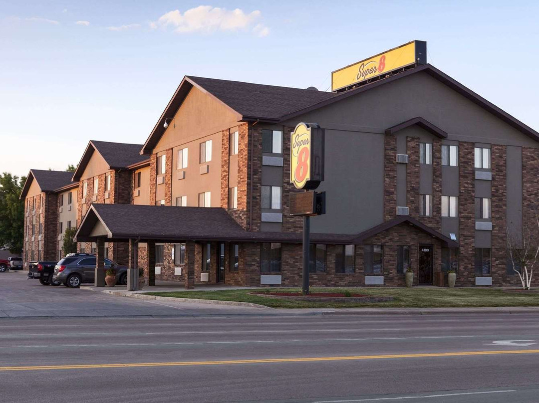 Super 8 by Wyndham Sioux Falls/41st Street