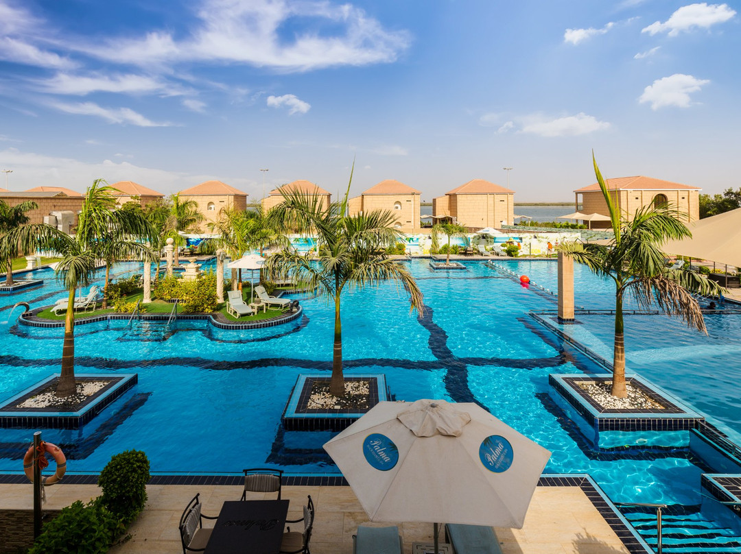 乌姆盖万酒店住宿-帕尔马海滩Spa度假酒店