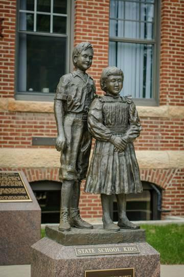 State School Orphanage Museum景点图片