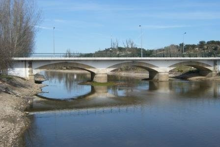 Bridge Over the River Sor景点图片