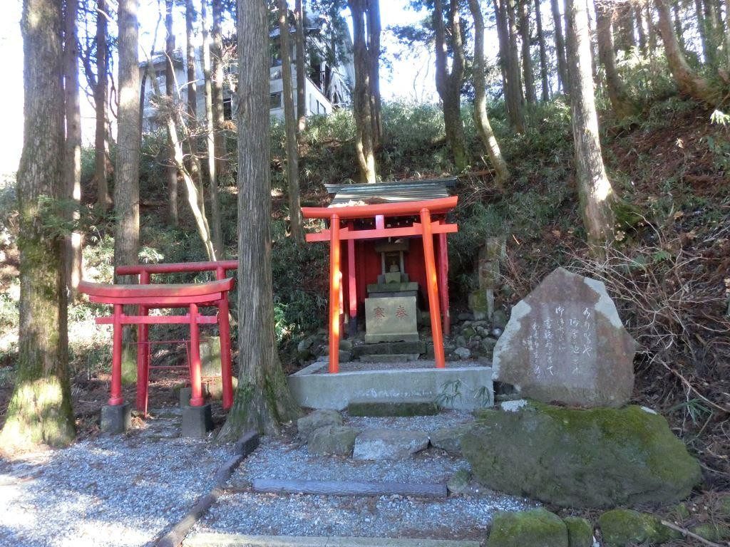 Ajigaike Benzaiten Shrine景点图片