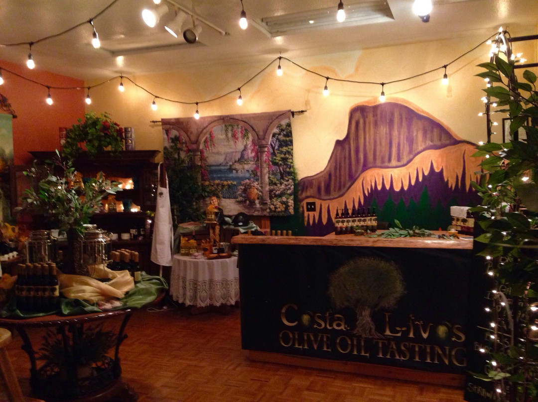 Costalivos Mountain Gold Olive Oil Tasting Room & Gift Shop-马里波萨必去景点