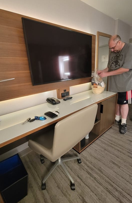 科斯塔梅萨万豪酒店主图