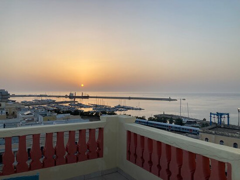 Palazzo Vallebona主图