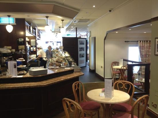 Botham's Of Whitby