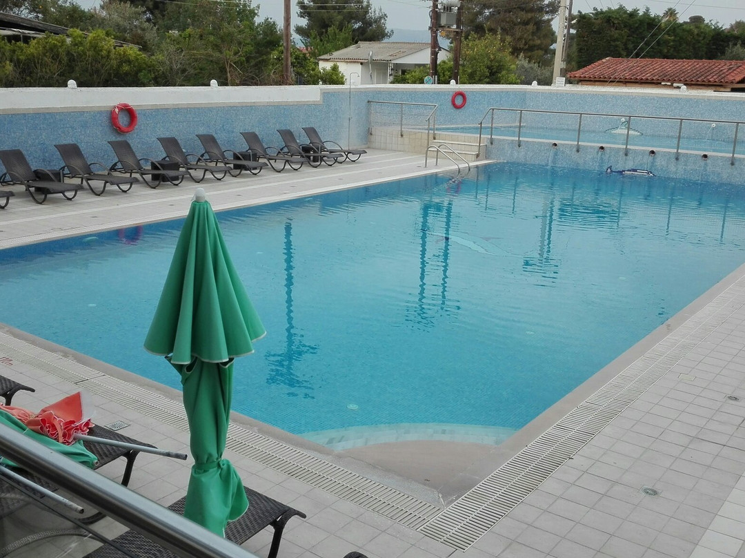 海豚会议度假酒店主图