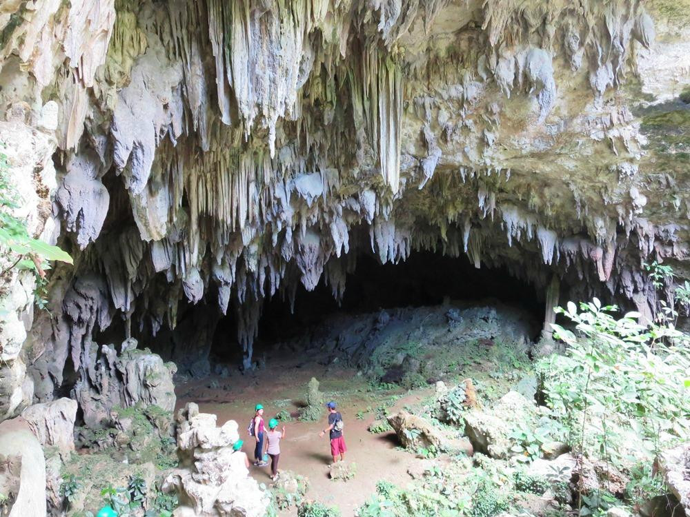 Panligawan Cave景点图片
