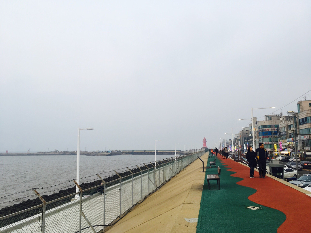 始兴市旅游景点-Oido Red Lighthouse