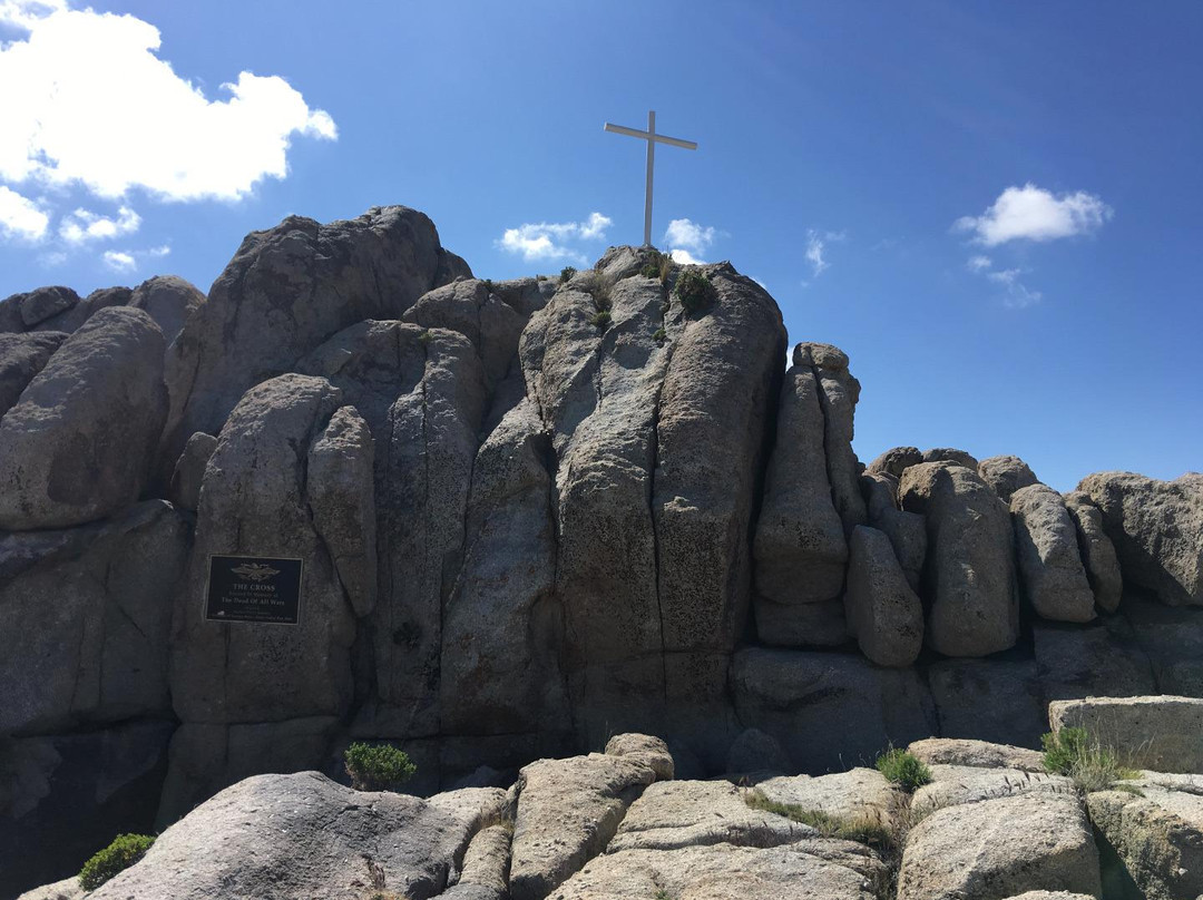 The Mojave Cross-Cima必去景点