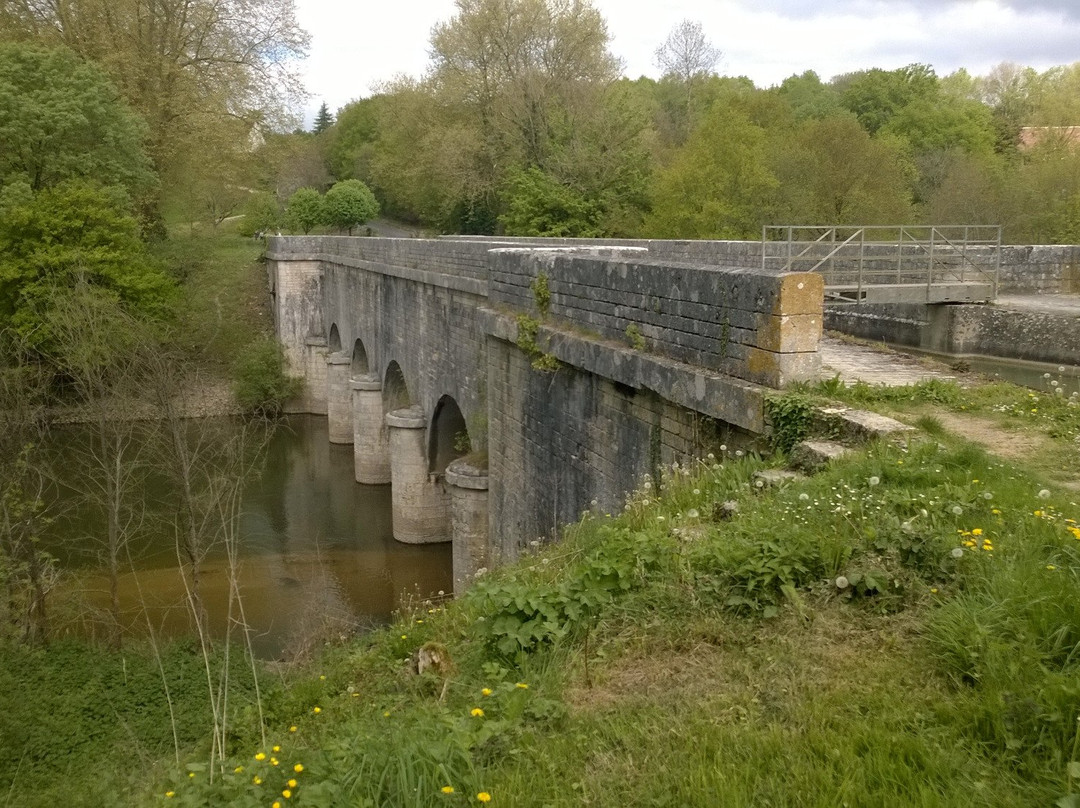 Pont-Canal sur la Sauldre景点图片