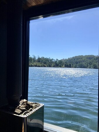 Floating Sauna Lake Derby-Derby必去景点