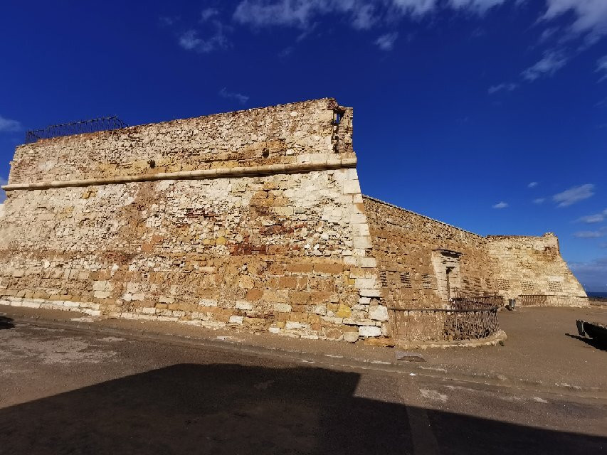 Fuerte de Victoria Grande景点图片