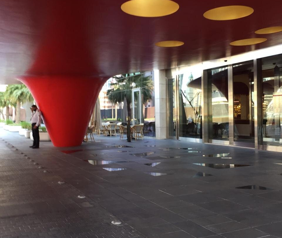 Al Hamra Luxury Centre-Kuwait City必去景点