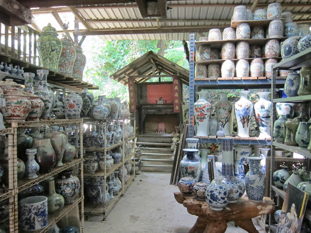 Thow Kwang Pottery Jungle and Dragon Kiln景点图片