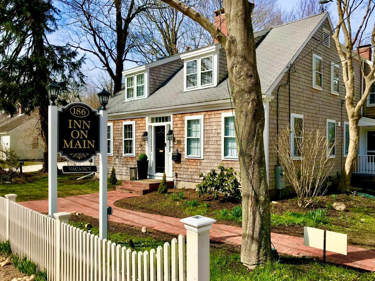 Inn On Main-官方