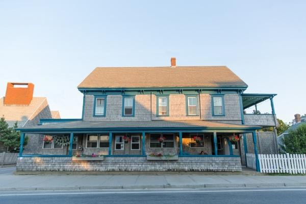 新肖勒姆酒店住宿-The Darius Inn