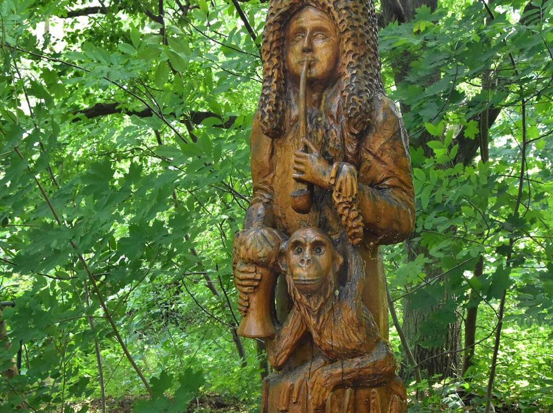 Holzskulptur Gundling景点图片