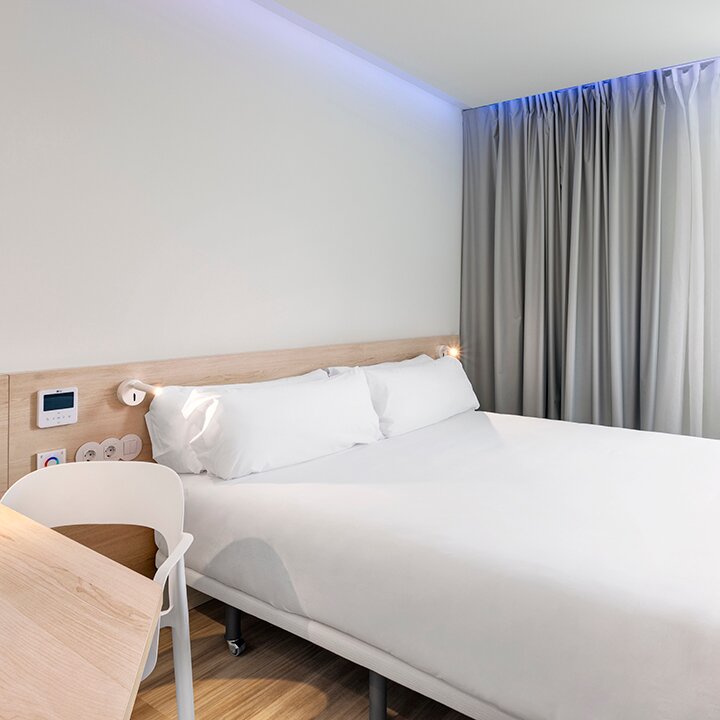 B&B HOTEL Famalicão-客卧