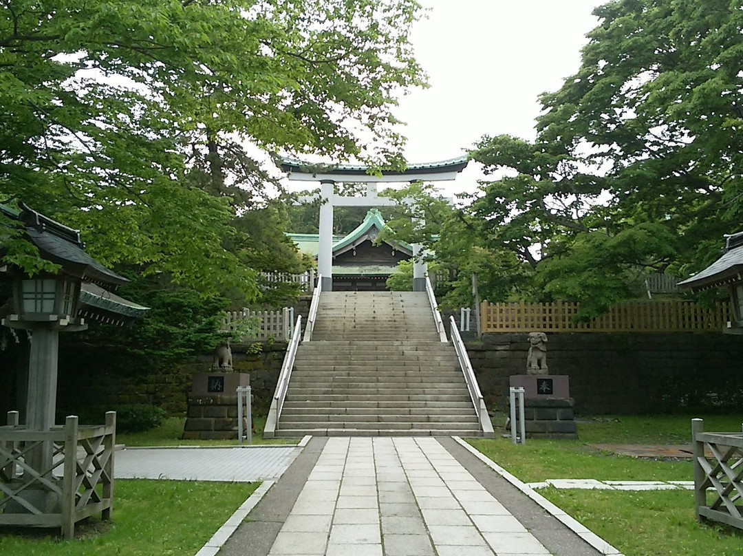 Muroran Hachimangu Shrine景点图片