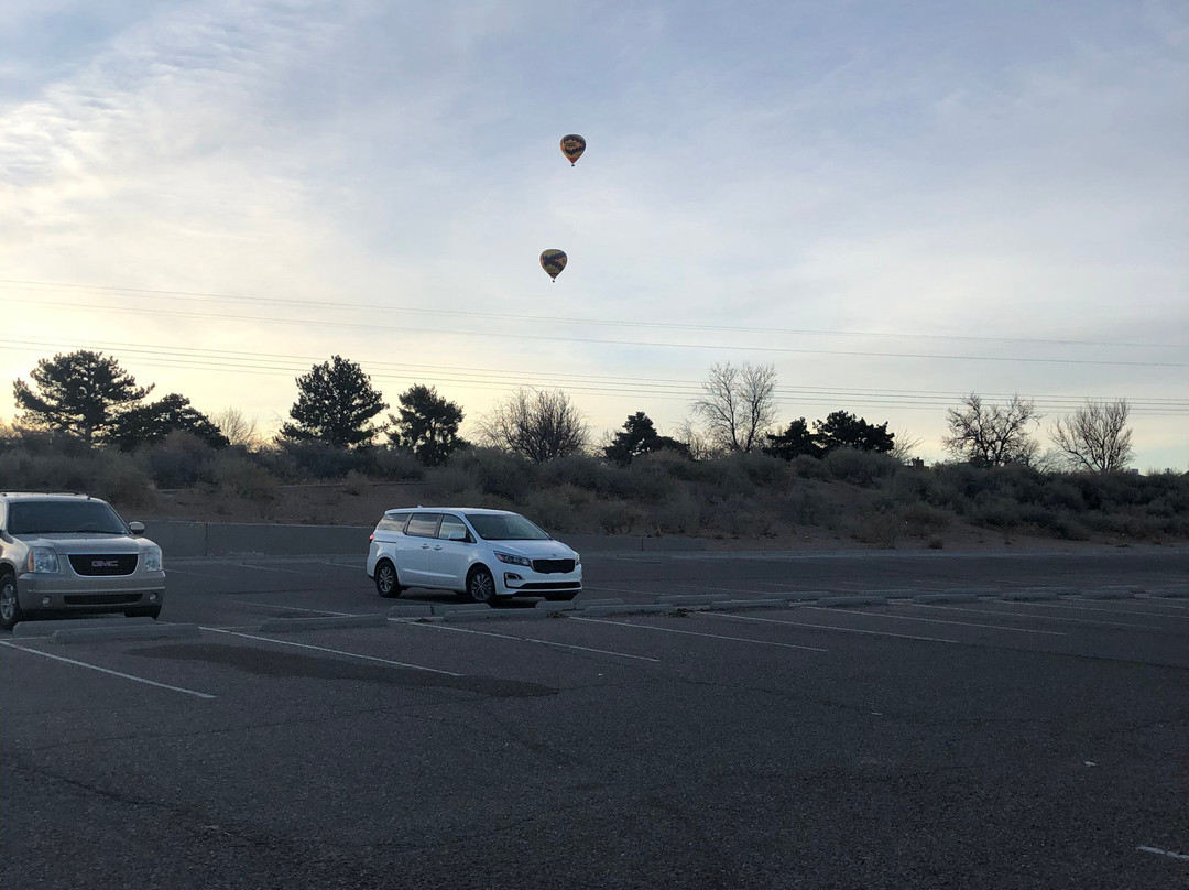 Hot Air Balloonatics LLC-阿尔伯克基必去景点