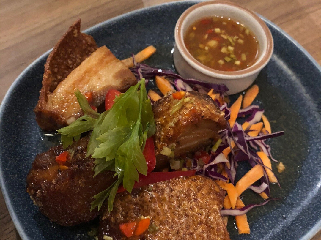 The Cavill Hotel-冲浪者天堂必去景点